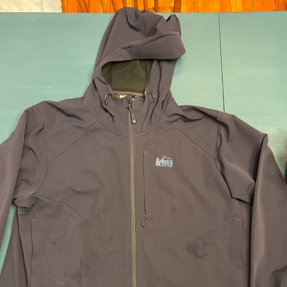 REI - Lightly Insulated Shell
